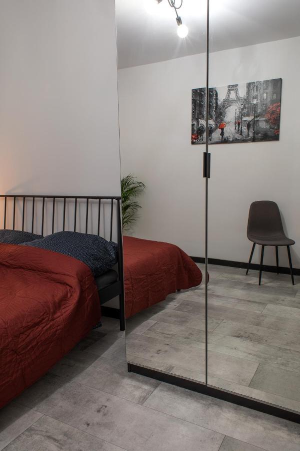 Apartament Black Loft Nysa Kültér fotó